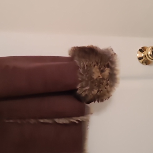 Beautiful Faux Shearling Jacket Size XL - Picture 3 of 7